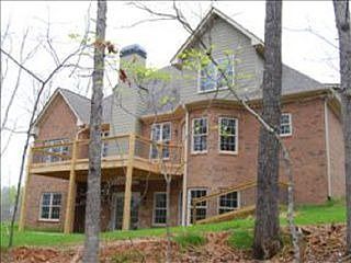 5th image of 141 Woodmont Dr