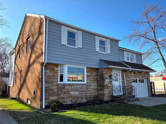 2nd image of 1496 Brainard Rd