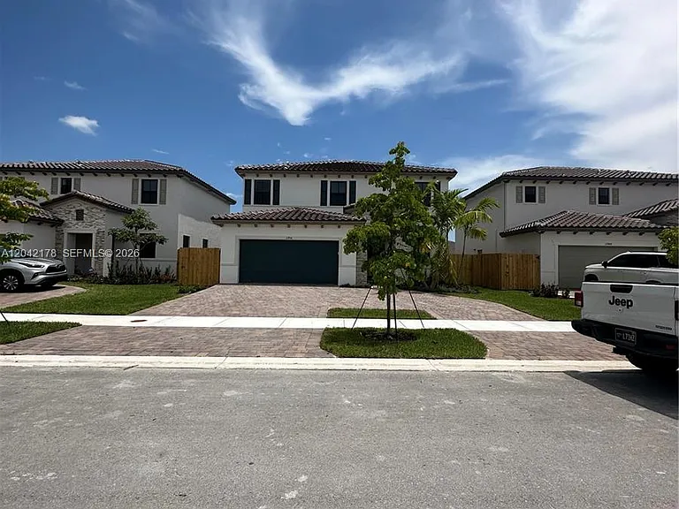 11945 SW 240th St — Photo 1