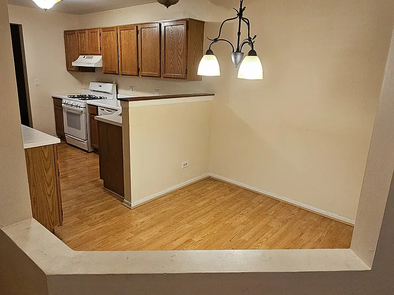 274 Odlum Ct #274 — Photo 5