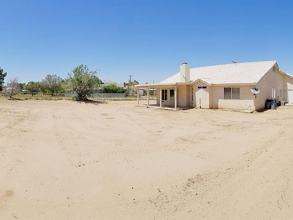 4th image of 15115 Mauna Loa St