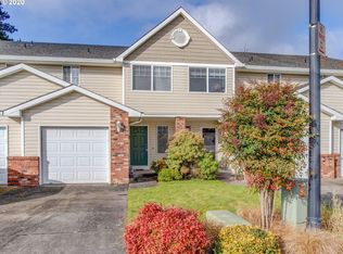 9710 NE 28th Pl, Vancouver, WA 98665
