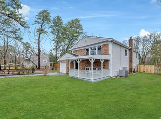 241 Wilson Blvd, Islip, NY 11751