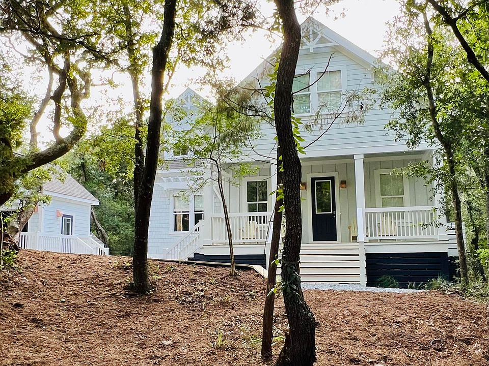 1st image of 225 Muscadine Wynd