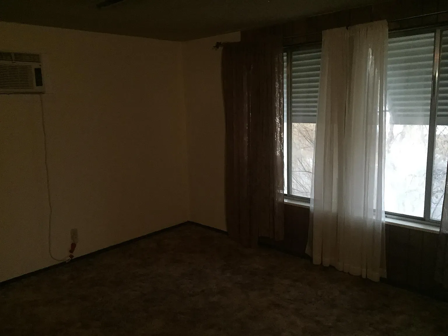2 bed, 700 sqft, $1,200 — Photo 4