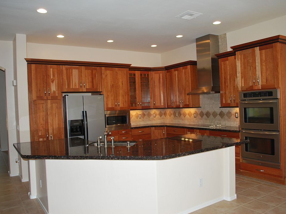 1st image of 8034 W Robin Ln