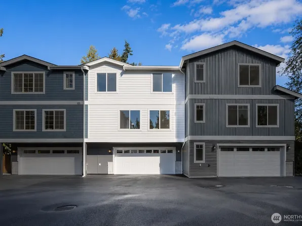 19505 Damson Road #C2, Lynnwood, WA 98036