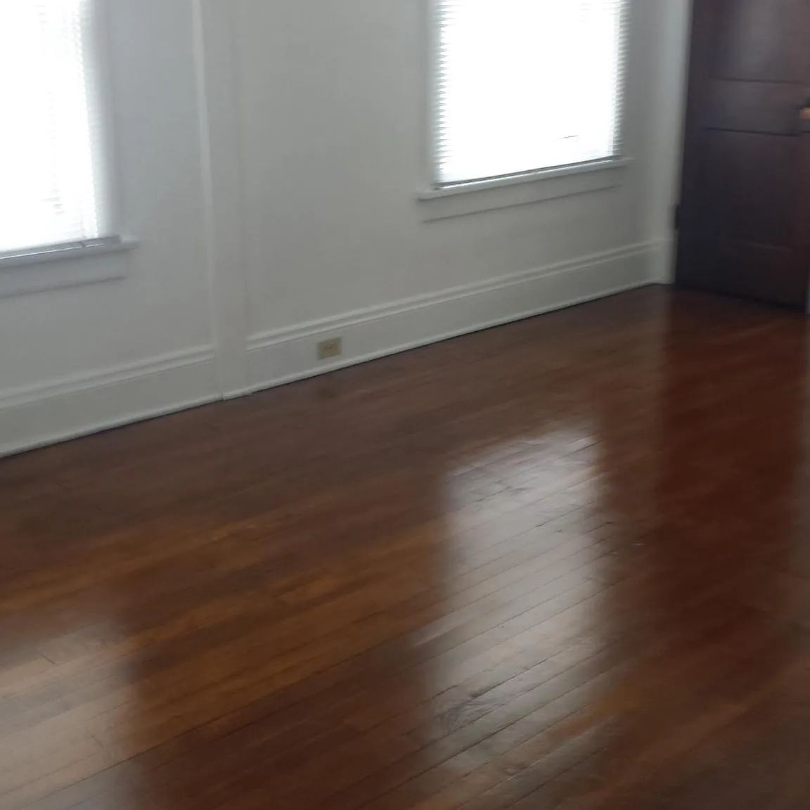 2 bed, 1.5 bath, 1162 sqft, $1,400 — Photo 2