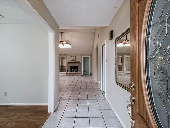 4th image of 14606 Chasemont Dr