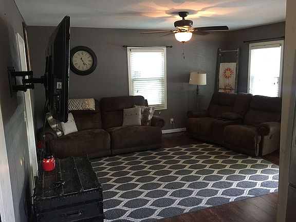3rd image of 2432 Excello Dr