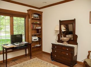 2320 Lost Creek Dr, Toledo, OH 43617