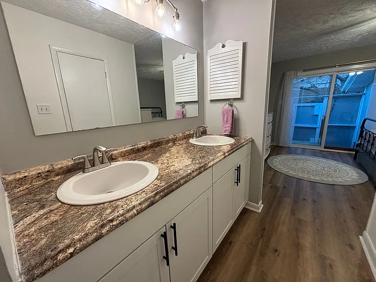 2012 Lakemeadow Dr — Photo 47