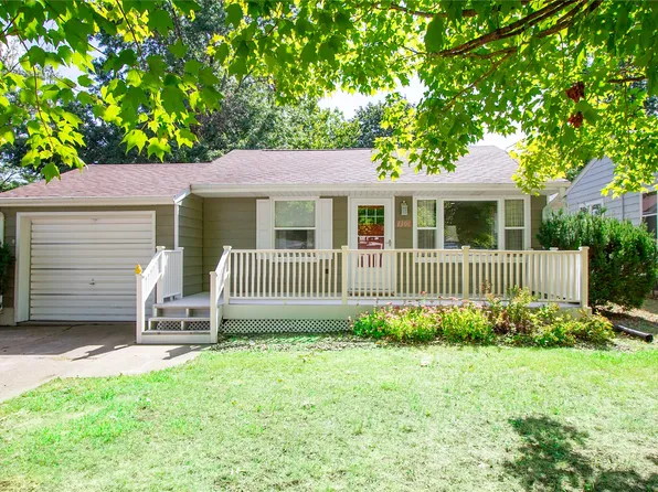 1106 4th Ave E, Oskaloosa, IA 52577