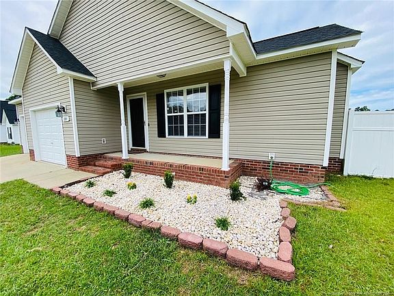 4th image of 184 Antigua Dr