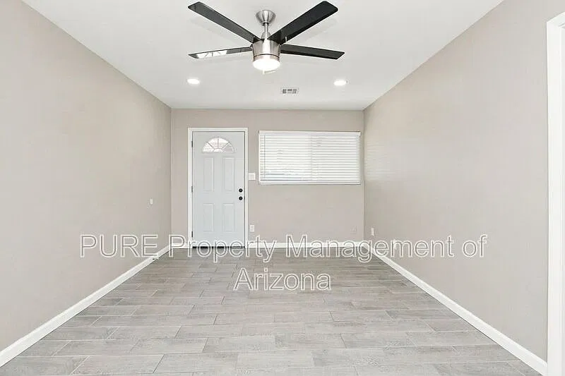 1 bed, 1.0 bath, 595 sqft, $1,025 — Photo 2