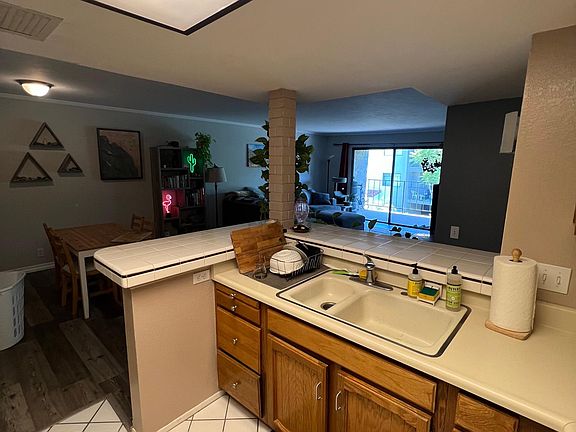 4th image of 254 E Fern Ave APT 210