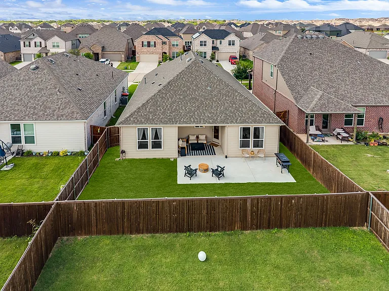 1109 Nathan Ln — Photo 41