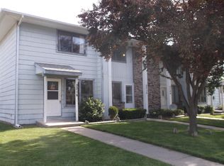 2712 W 5th St, Grand Island, NE 68803