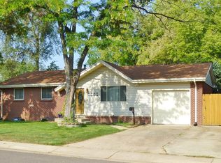 4585 S Lipan Ct, Englewood, CO 80110