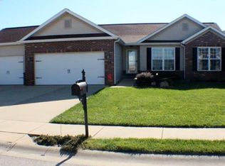 6958 Magona Ct, Maryville, IL 62062