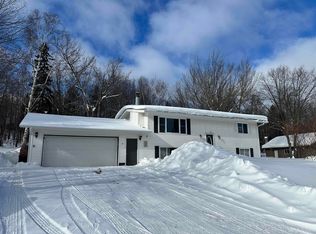 18 Partridge Ln, Ishpeming, MI 49849