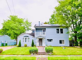 11 Baxter Rd, Edison, NJ 08817