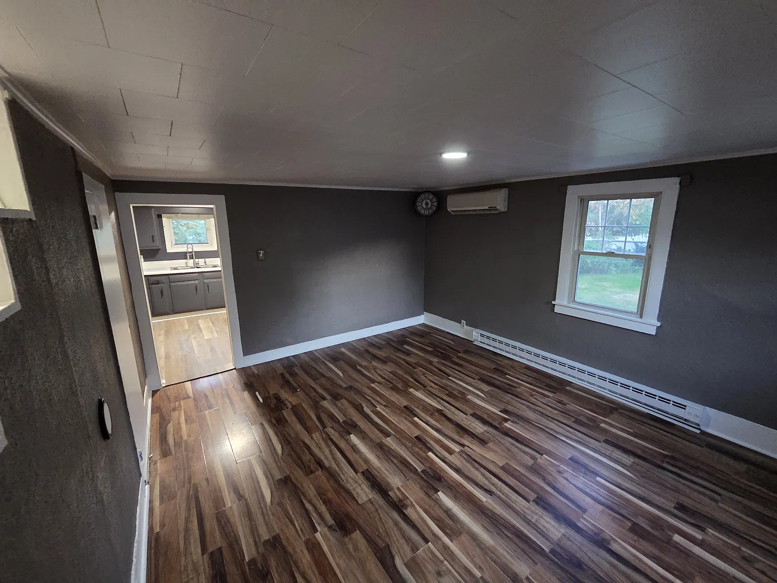5 bed, 1600 sqft, $1,175 — Photo 4