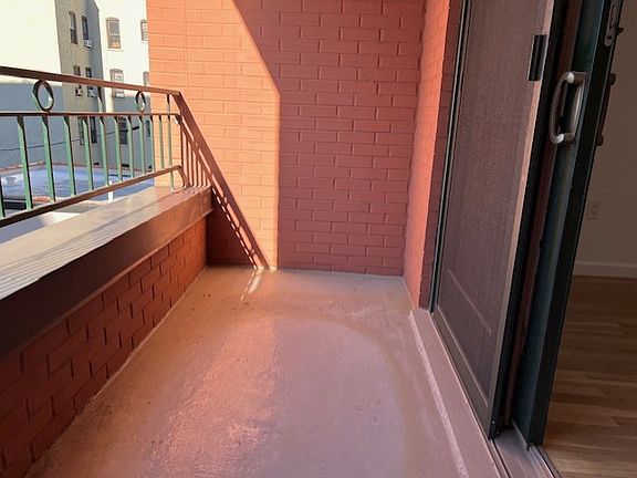 3rd image of 27-10 Astoria Blvd APT 3E