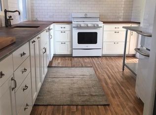 2615 W Plymouth St, Seattle, WA 98199