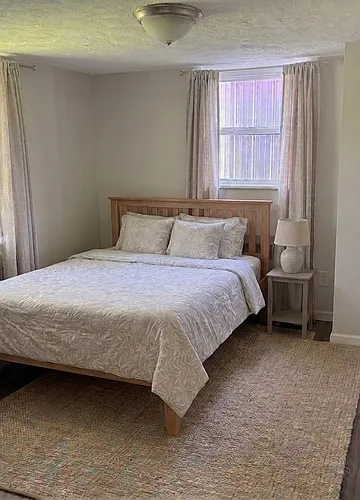 2111 Lawn Ave #9 Photo 1