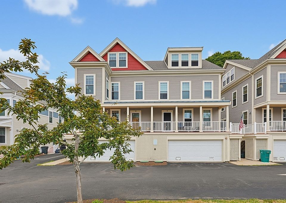 1st image of 12 Honora Ln #12