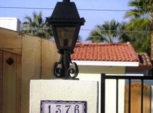 1376 E San Lorenzo Rd, Palm Springs, CA 92264