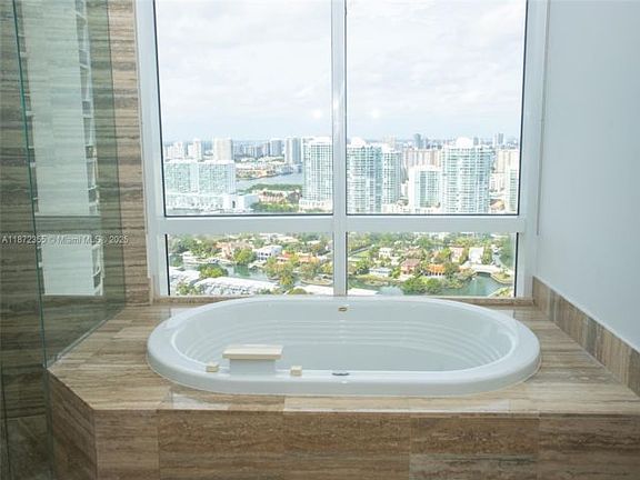 5th image of 15811 Collins Ave APT 3004