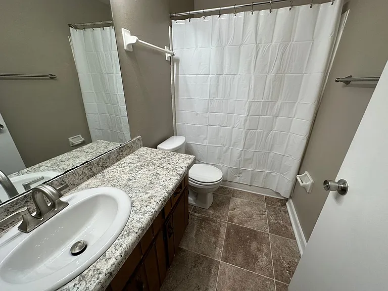 581 Chicopee Ct #A — Photo 7