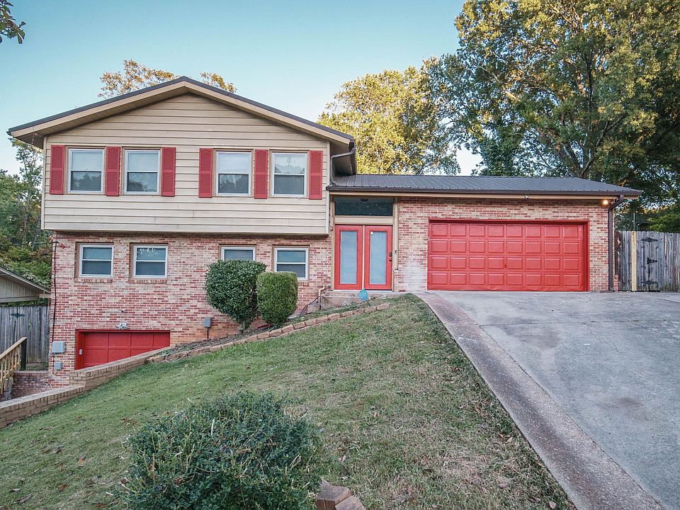 1st image of 3907 W Crestview Dr NW