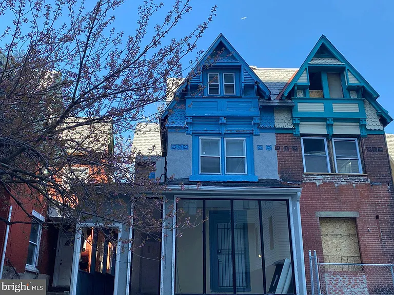3215 Summer St — Photo 7
