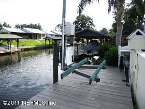 4th image of 118 Orange Dr E