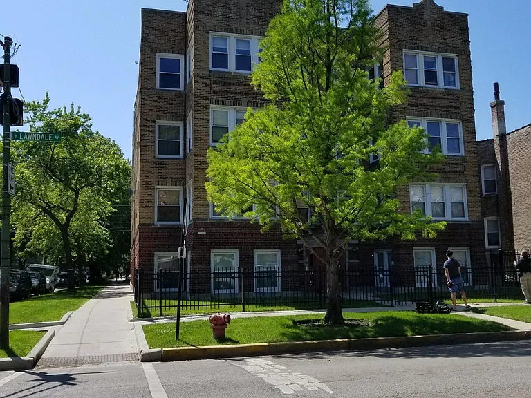 4900 N Lawndale Ave #3 — Photo 11