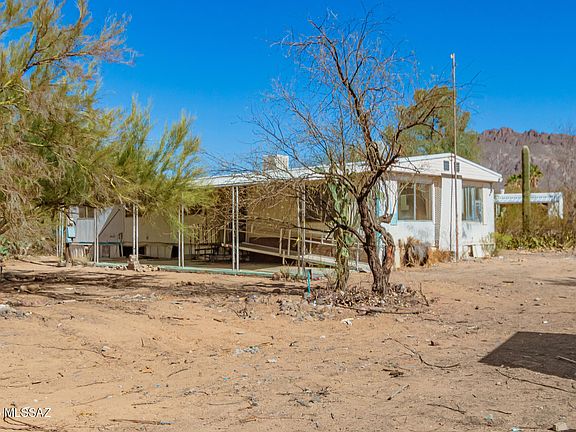 2nd image of 3910 S Camino Verde