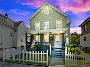 233 Depew St, Peekskill, NY 10566