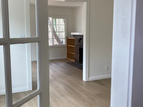 6536 Barton Ave, Los Angeles, CA 90038