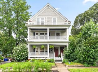 44-46 Huxley Ave, Providence, RI 02908