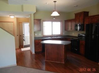 7888 Gotland Ln, Lino Lakes, MN 55014