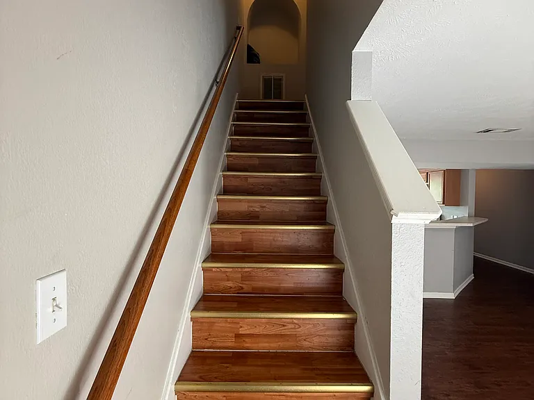 225 Buck Run Dr — Photo 16