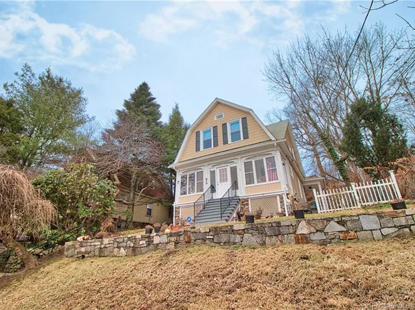 813 Watertown Avenue, Waterbury, CT 06708