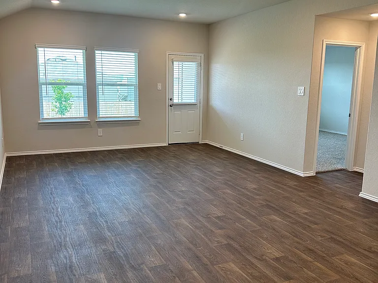 5315 Hartley Home — Photo 4