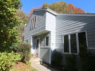 28 Maple Hill Dr, Mahopac, NY 10541