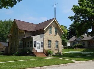 303 E North St, Jefferson, WI 53549