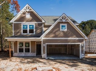 221 Telluride Court, Aberdeen, NC 28315