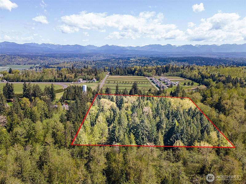3rd image of 67 XX 258th Avenue NE